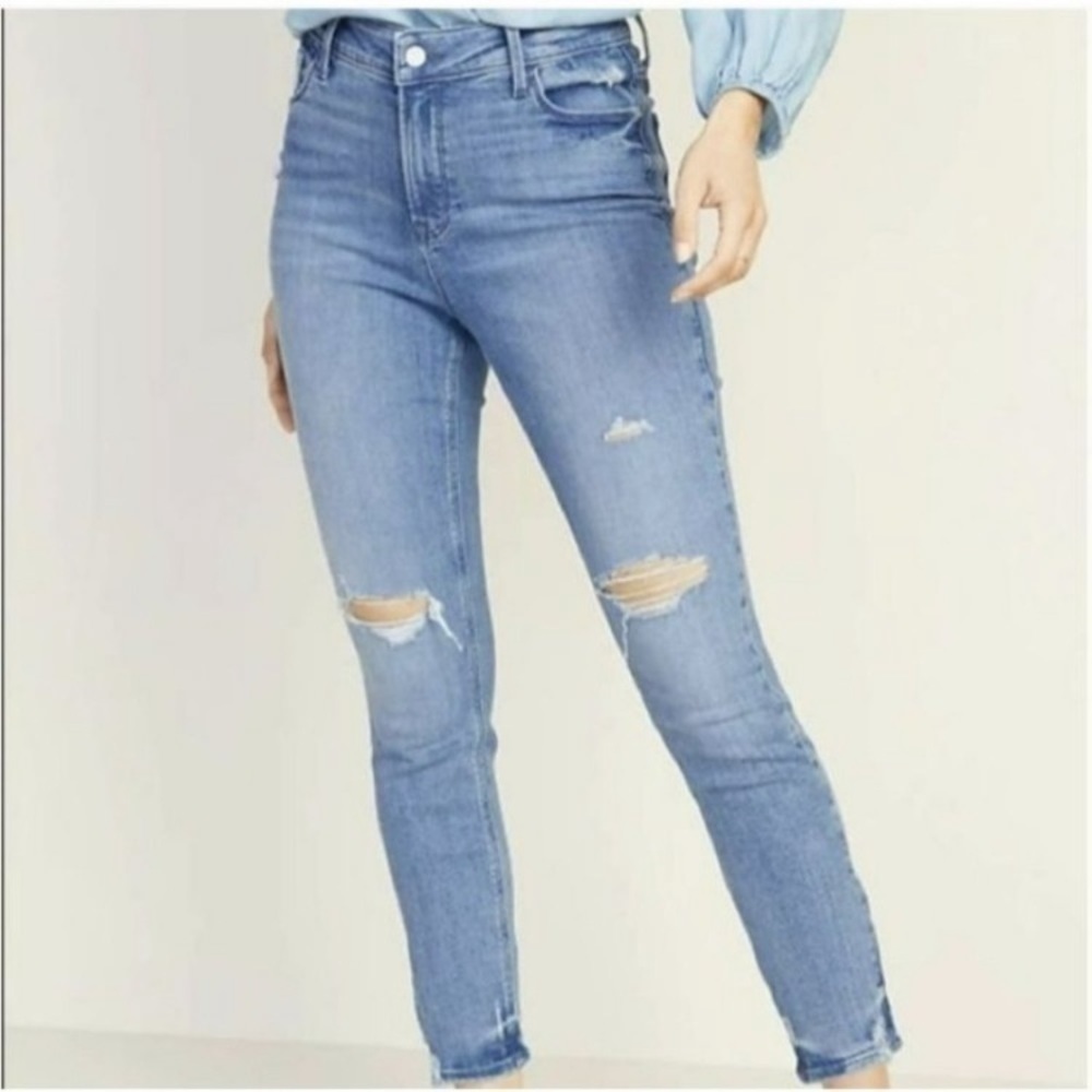 Old Navy Rockstar Super Skinny High Rise Blue Denim Distressed Jeans - Size 10.